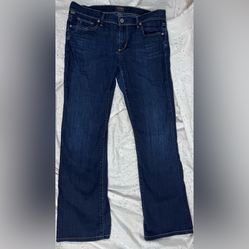 Citizens of Humanity Kelly Low Rise Bootcut Jeans – Dark Wash – Size 28